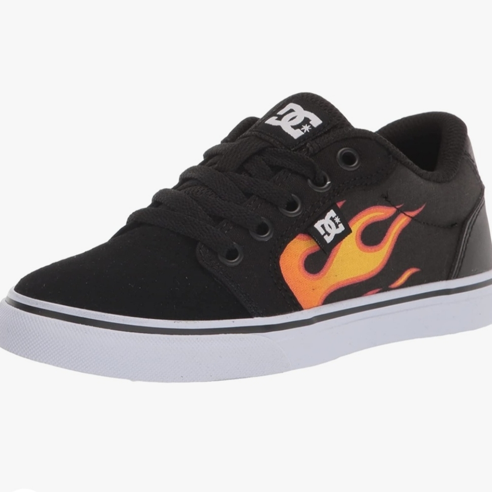 Brand new Boys DCs size 13